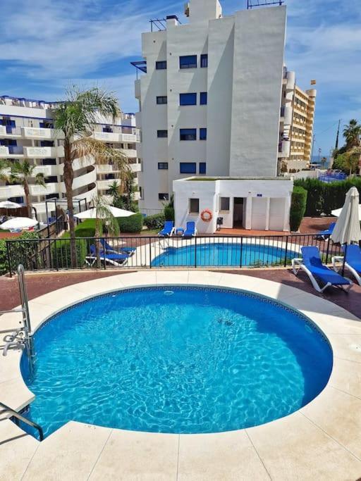 Acogedor Piso Con Terraza Y Parking! Lejlighed Benalmádena Eksteriør billede