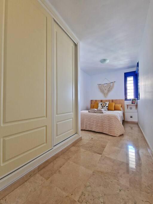 Acogedor Piso Con Terraza Y Parking! Lejlighed Benalmádena Eksteriør billede