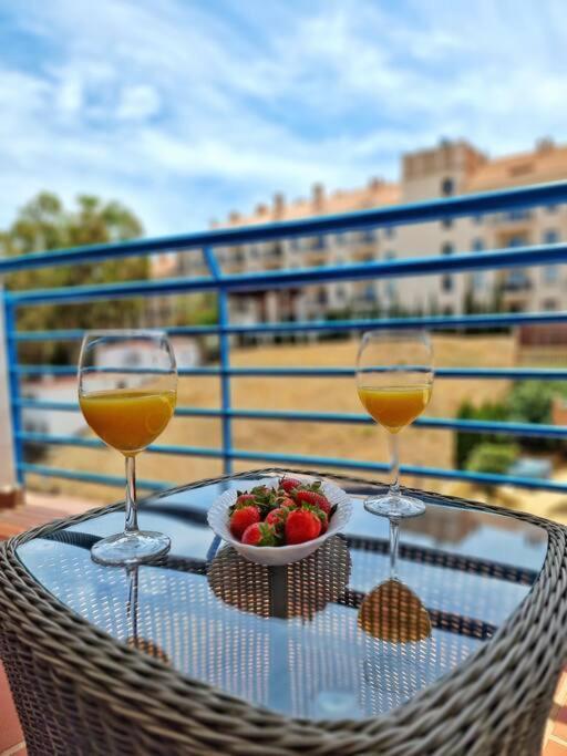 Acogedor Piso Con Terraza Y Parking! Lejlighed Benalmádena Eksteriør billede