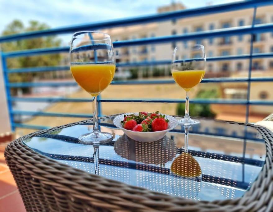 Acogedor Piso Con Terraza Y Parking! Lejlighed Benalmádena Eksteriør billede